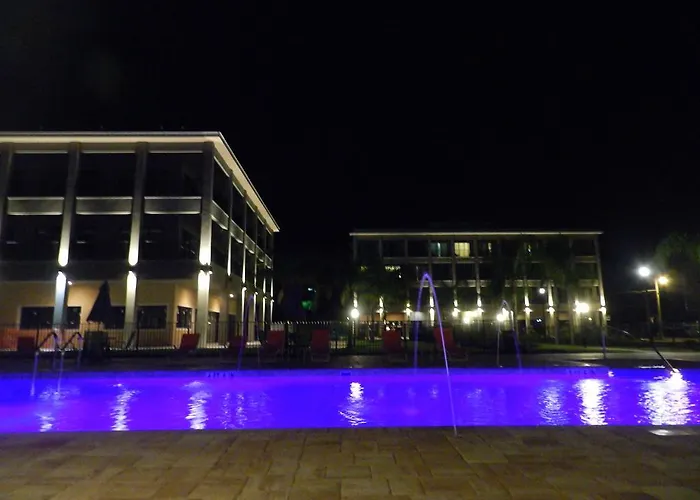 Key West Resort - Lake Dora